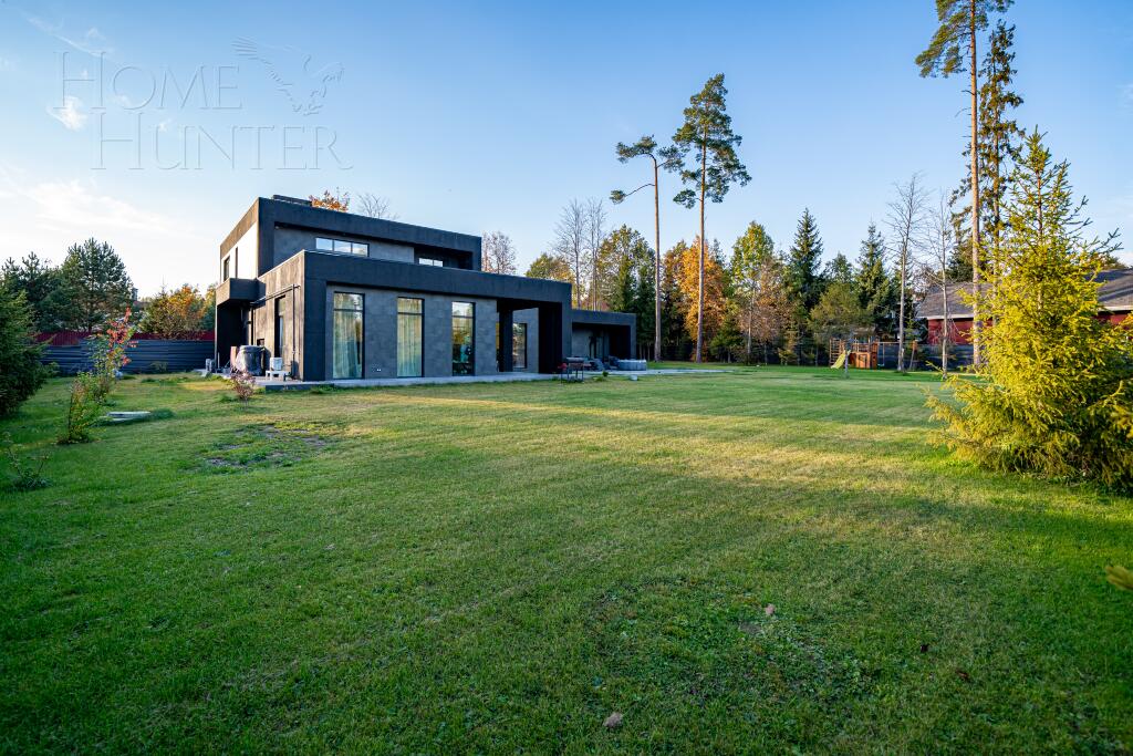2-этажный коттедж 450 м² с отделкой