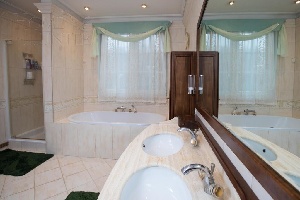 2-этажный коттедж 800 м² с отделкой