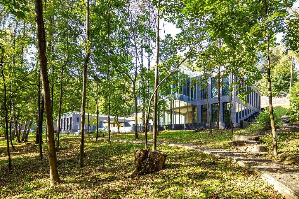 КОТТЕДЖ 506 м² без отделки