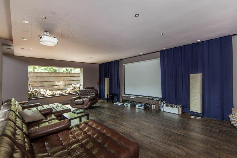 4-этажный коттедж 750 м² с отделкой
