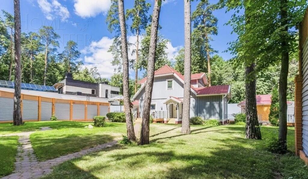 2-этажный коттедж 207.8 м² с отделкой
