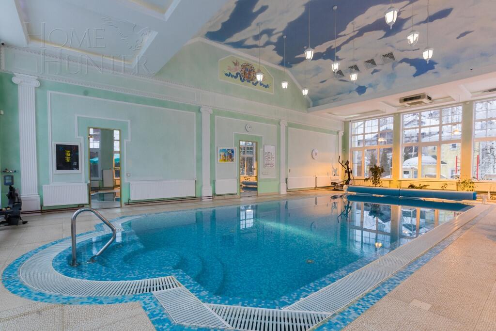 2-этажный коттедж 800 м² с отделкой