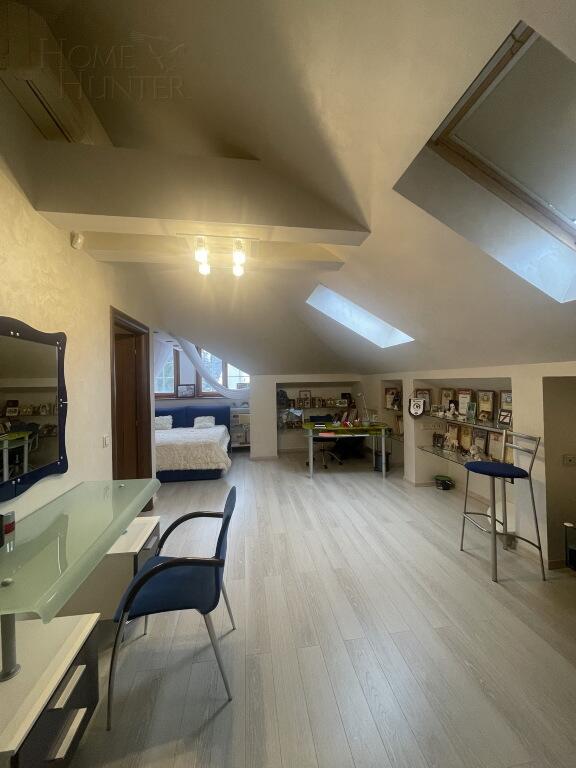 2-этажный коттедж 769 м² с отделкой