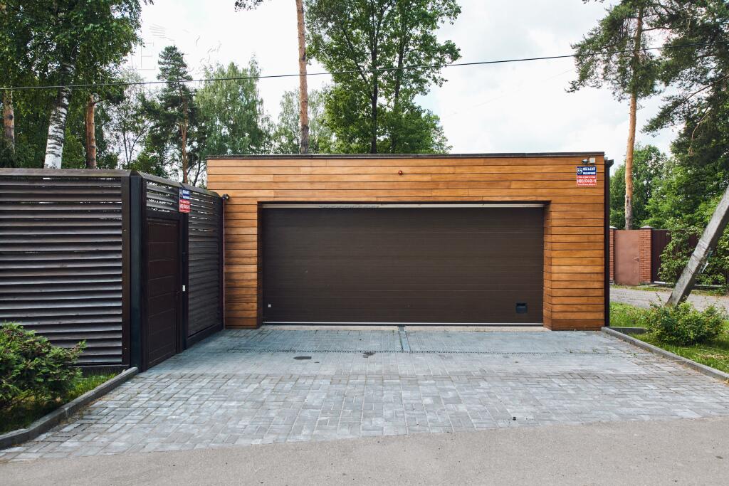 2-этажный коттедж 835 м² с отделкой