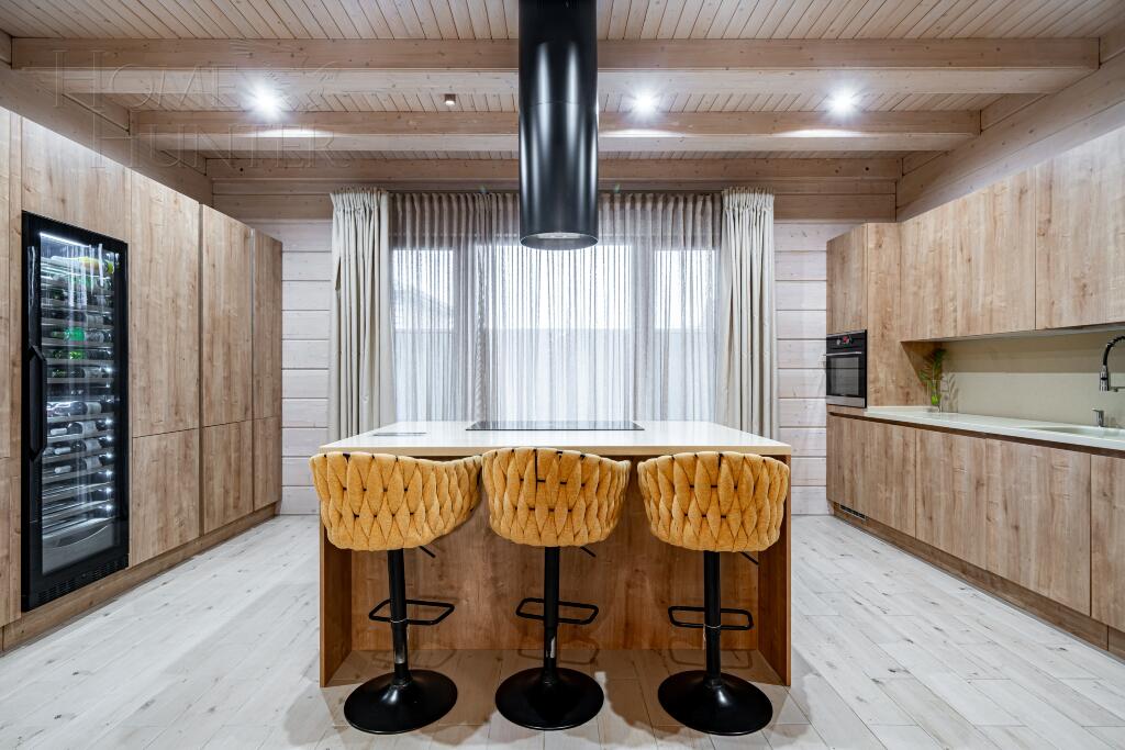 2-этажный коттедж 1 250 м² с отделкой