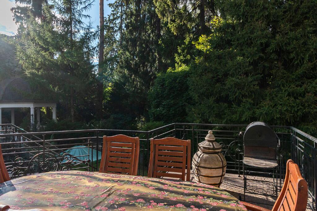 2-этажный коттедж 782.7 м² с отделкой