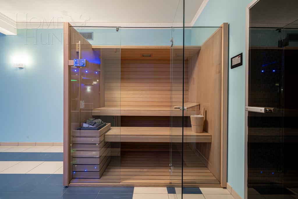 2-этажный коттедж 745 м² с отделкой
