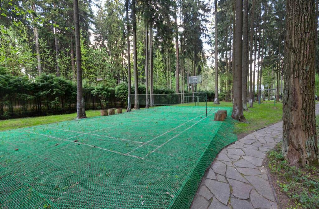 2-этажный коттедж 1 622 м² с отделкой