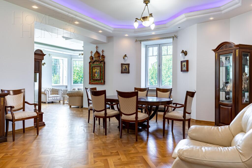 2-этажный коттедж 550 м² с отделкой