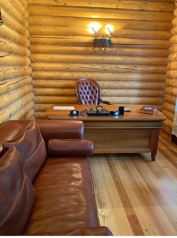 3-этажный коттедж 700 м² с отделкой