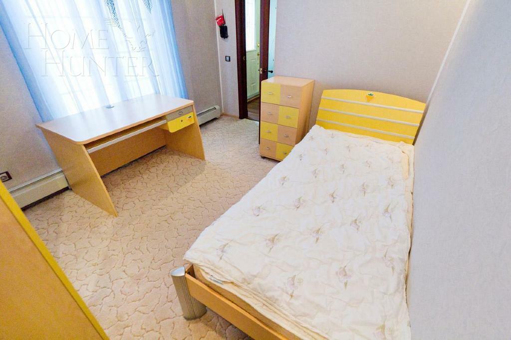 2-этажный коттедж 300 м² с отделкой