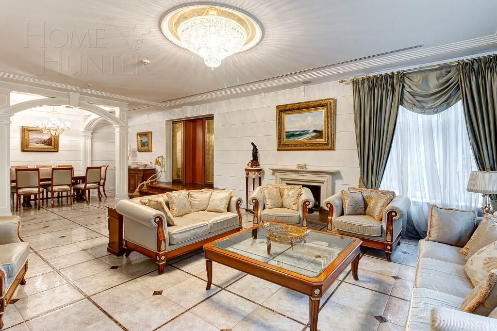 2-этажный коттедж 782.7 м² с отделкой