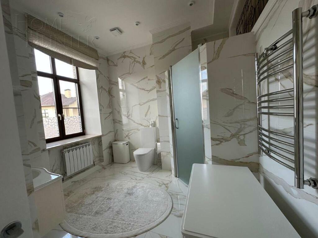 2-этажный коттедж 700 м² с отделкой