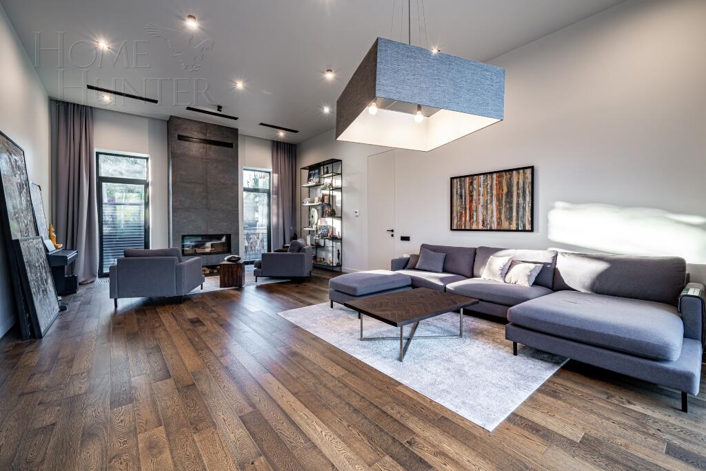 2-этажный коттедж 450 м² с отделкой