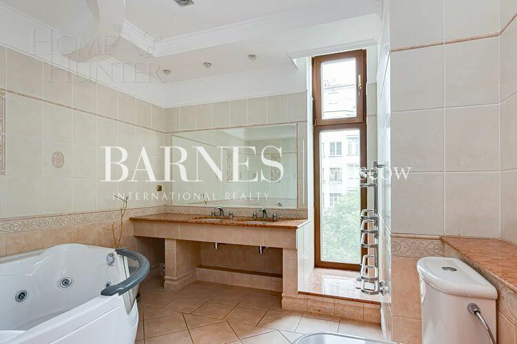 6-КОМН. КВАРТИРА С ОТДЕЛКОЙ 412 М² НА 4 ЭТАЖЕ