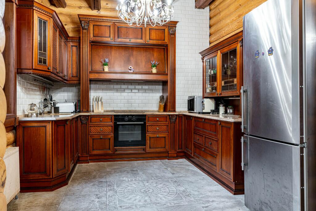 2-этажный коттедж 440 м² с отделкой