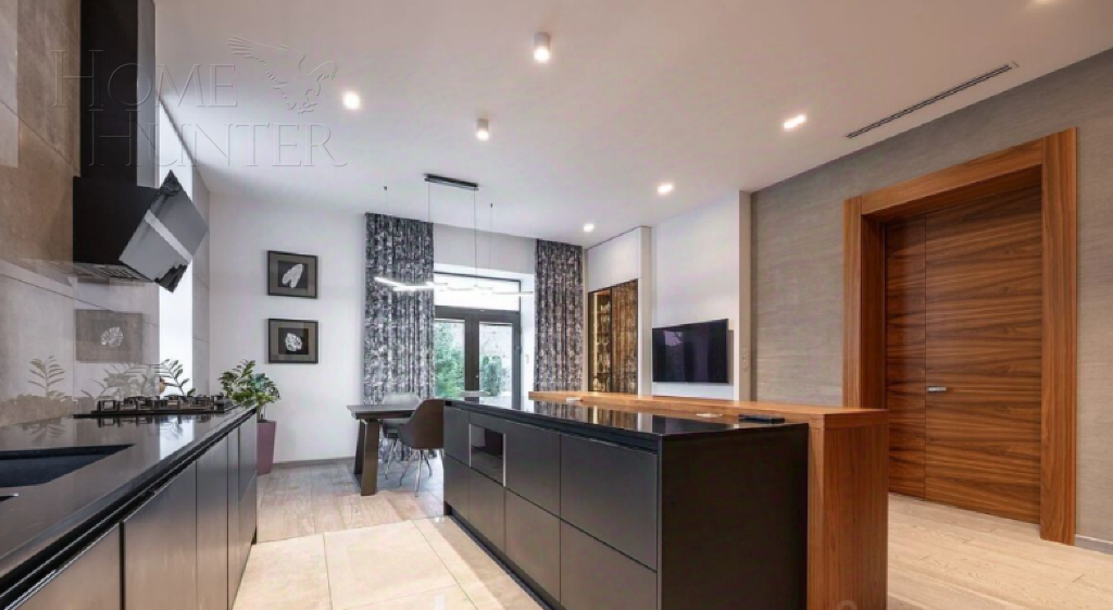 2-этажный коттедж 520 м² с отделкой