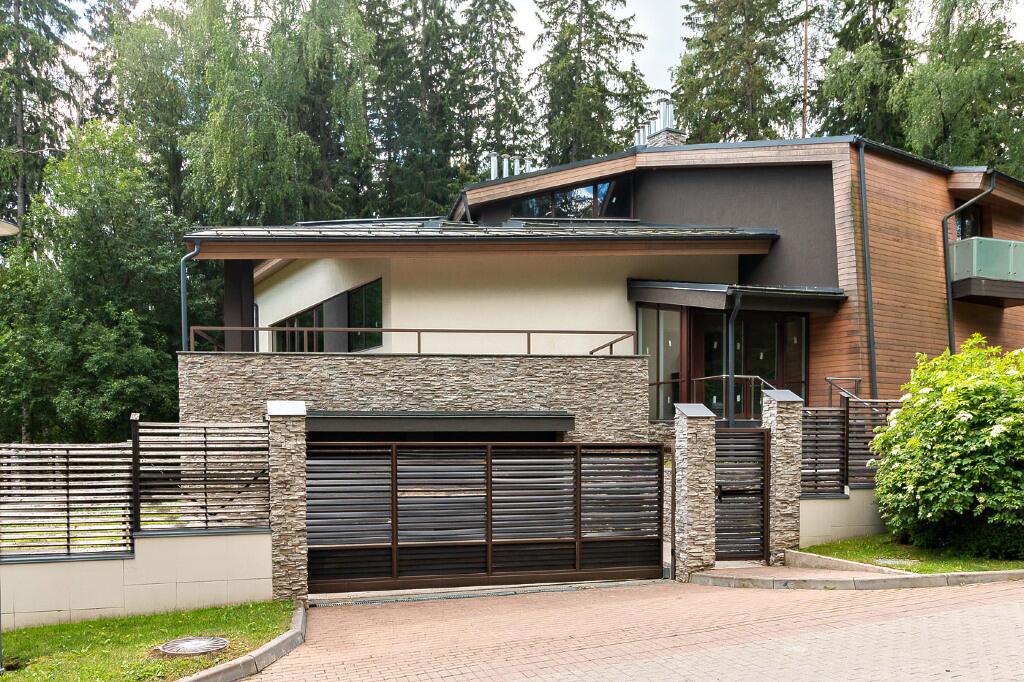 2-этажный коттедж 710 м² без отделки