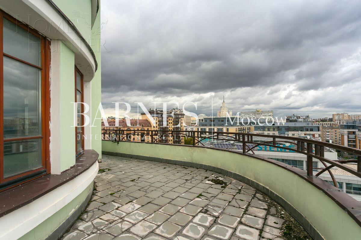 5-КОМН. КВАРТИРА БЕЗ ОТДЕЛКИ 300 М² НА 10 ЭТАЖЕ