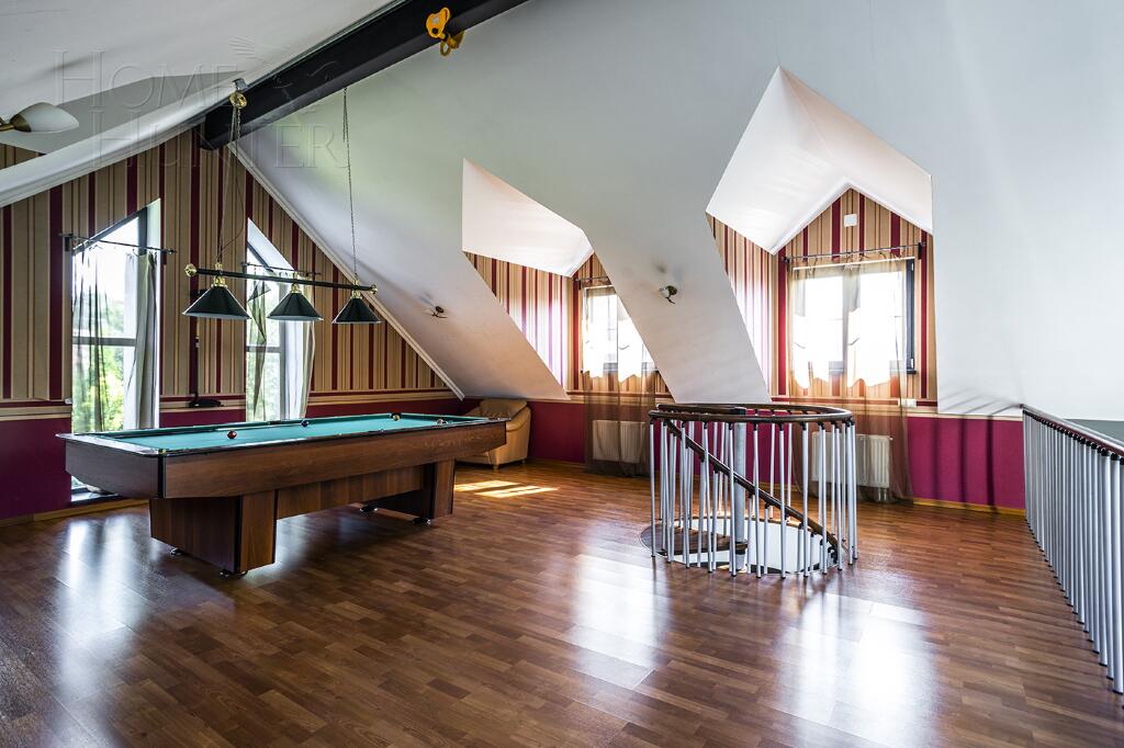 2-этажный коттедж 590 м² с отделкой