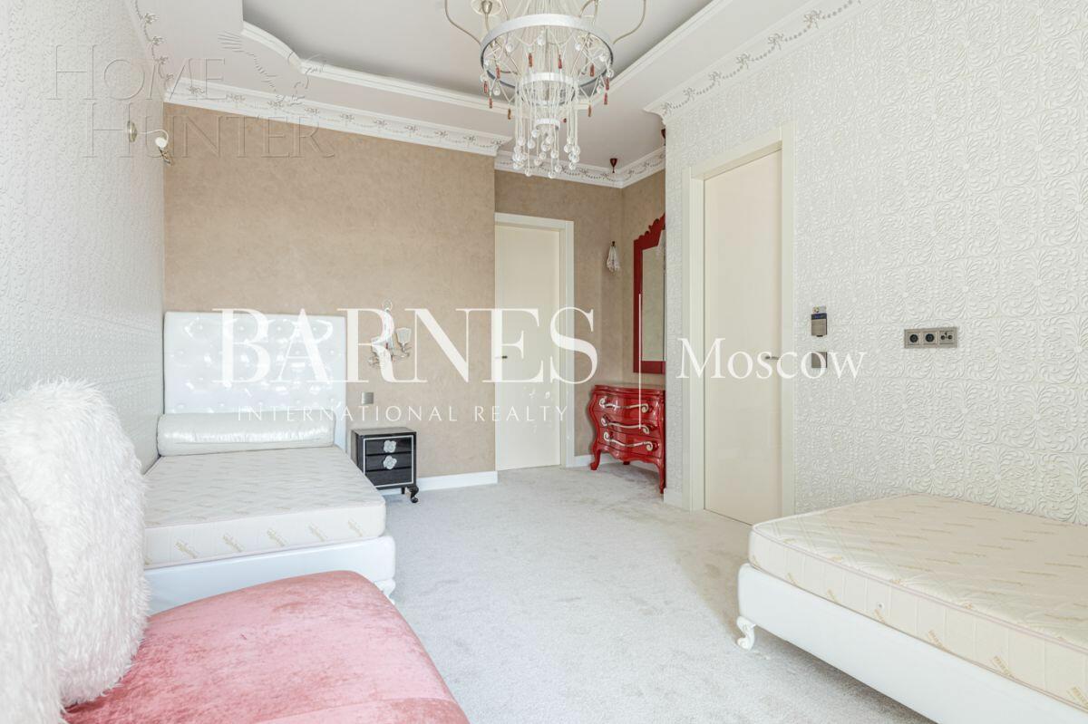 4-КОМН. КВАРТИРА С ОТДЕЛКОЙ 234 М² НА 4 ЭТАЖЕ