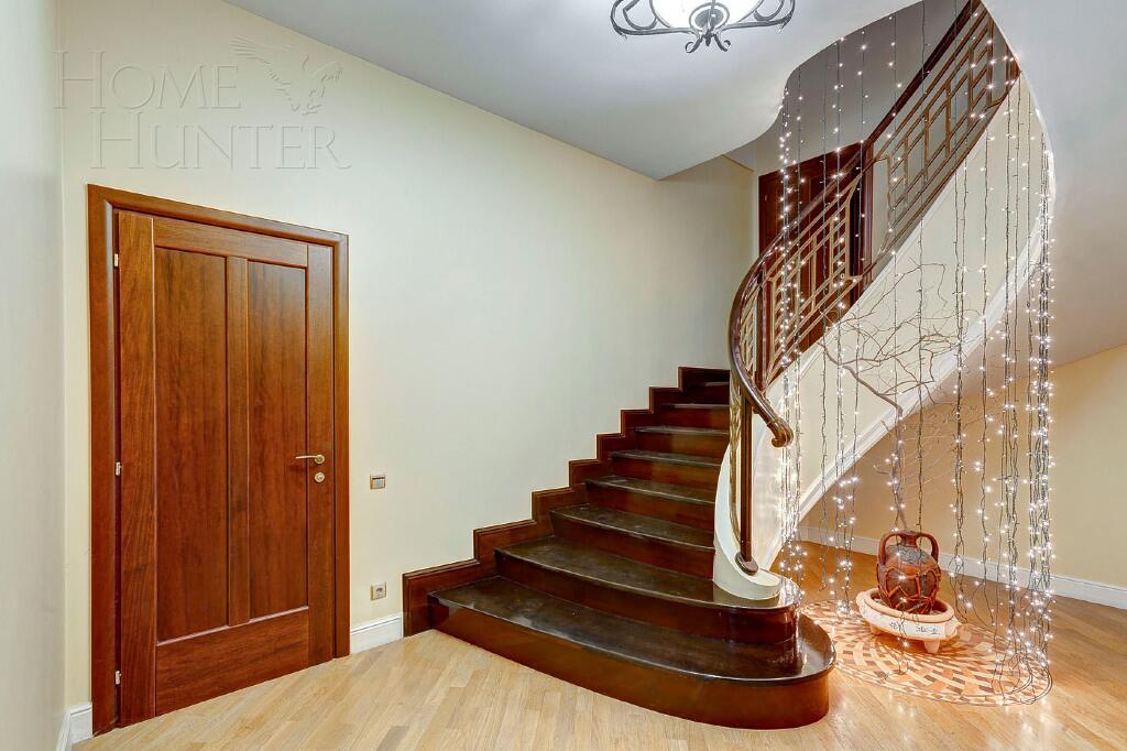 2-этажный коттедж 462 м² с отделкой