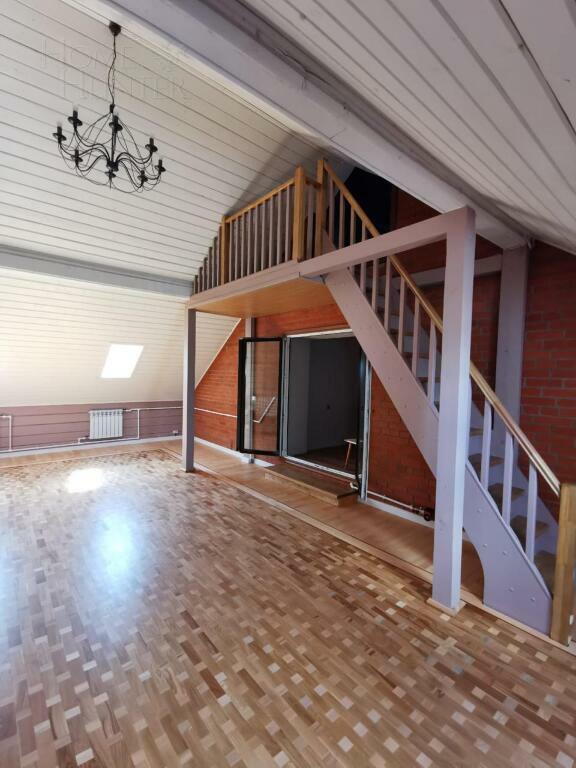 2-этажный коттедж 280 м² с отделкой