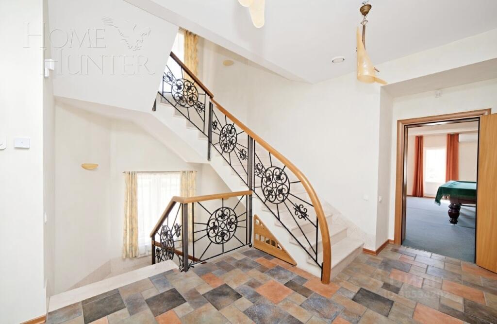 2-этажный коттедж 590 м² с отделкой