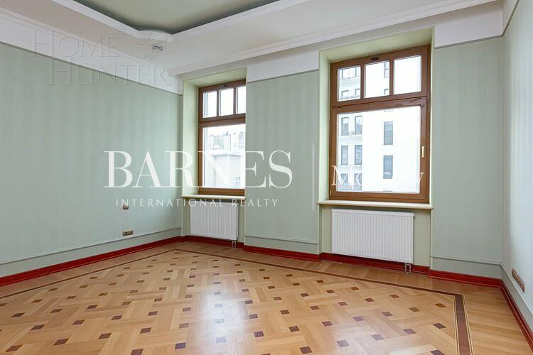 6-КОМН. КВАРТИРА С ОТДЕЛКОЙ 412 М² НА 4 ЭТАЖЕ