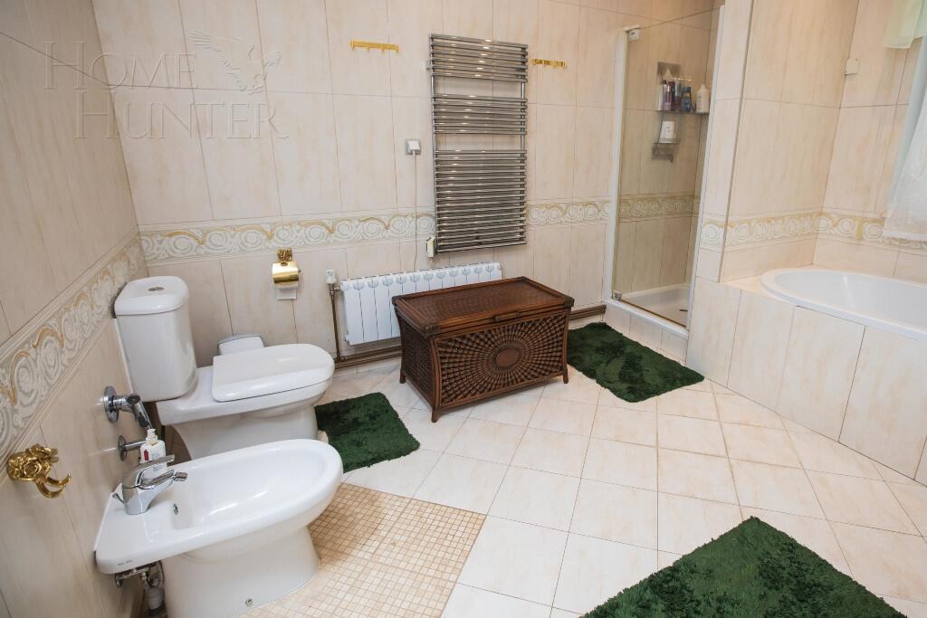 2-этажный коттедж 800 м² с отделкой