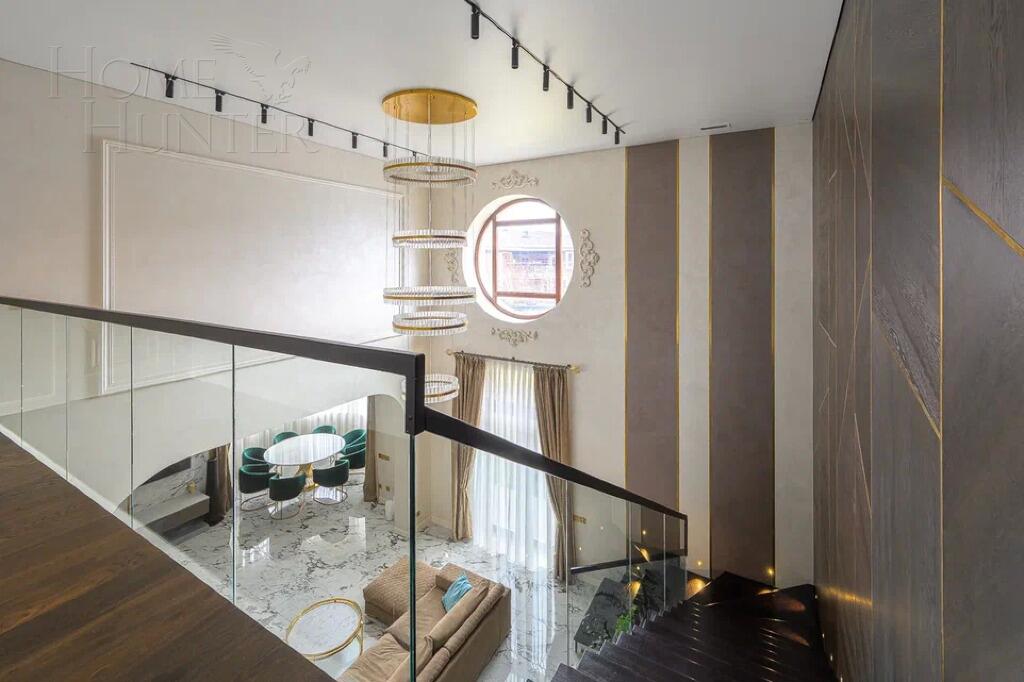 2-этажный коттедж 700 м² с отделкой