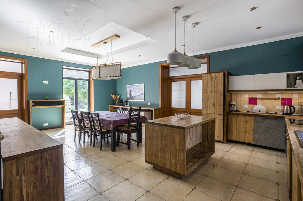 2-этажный коттедж 558 м² с отделкой