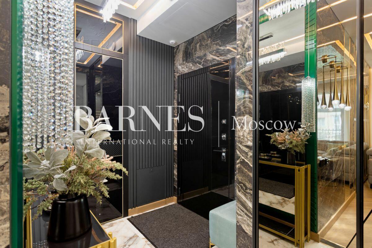 3-КОМН. КВАРТИРА С ОТДЕЛКОЙ 103 М² НА 3 ЭТАЖЕ