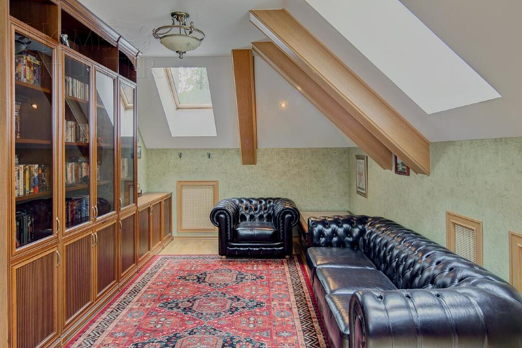 2-этажный коттедж 850 м² с отделкой