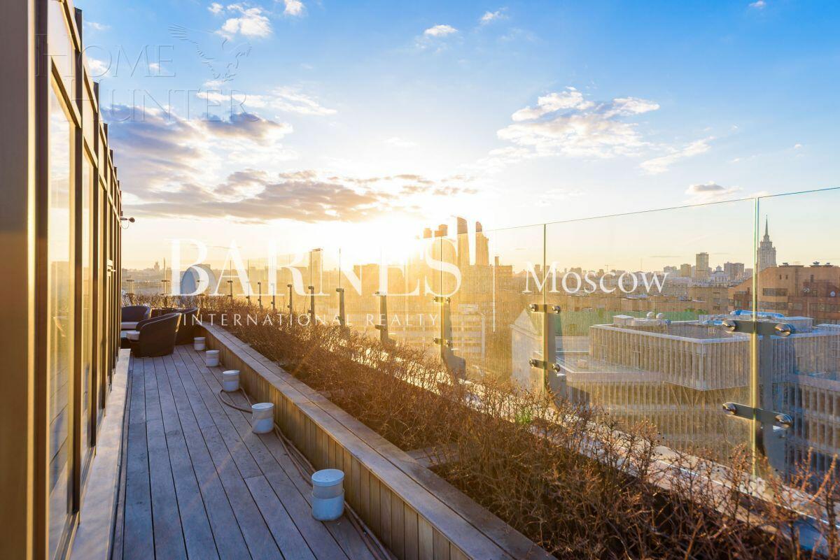 3-УРОВНЕВЫЙ ПЕНТХАУС С ОТДЕЛКОЙ 363 М² НА 9 ЭТАЖЕ