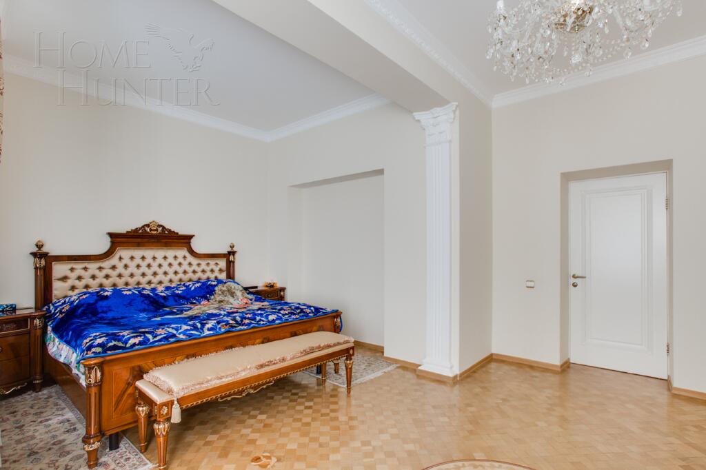 2-этажный коттедж 850 м² с отделкой