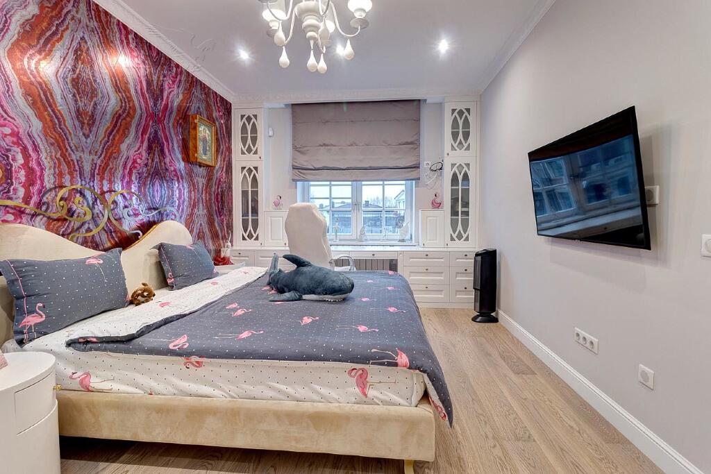 3-этажный коттедж 550 м² с отделкой
