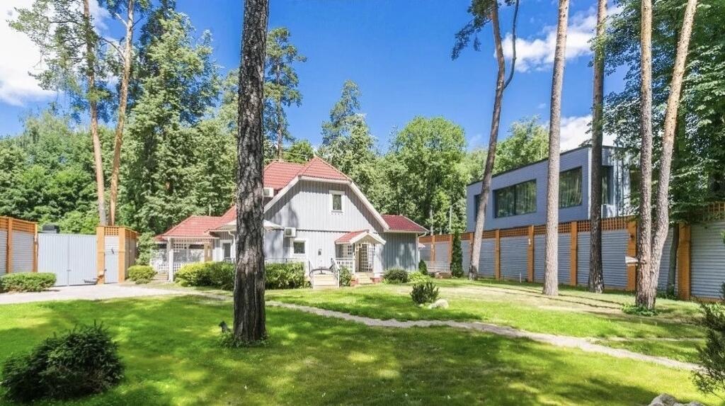 2-этажный коттедж 207.8 м² с отделкой
