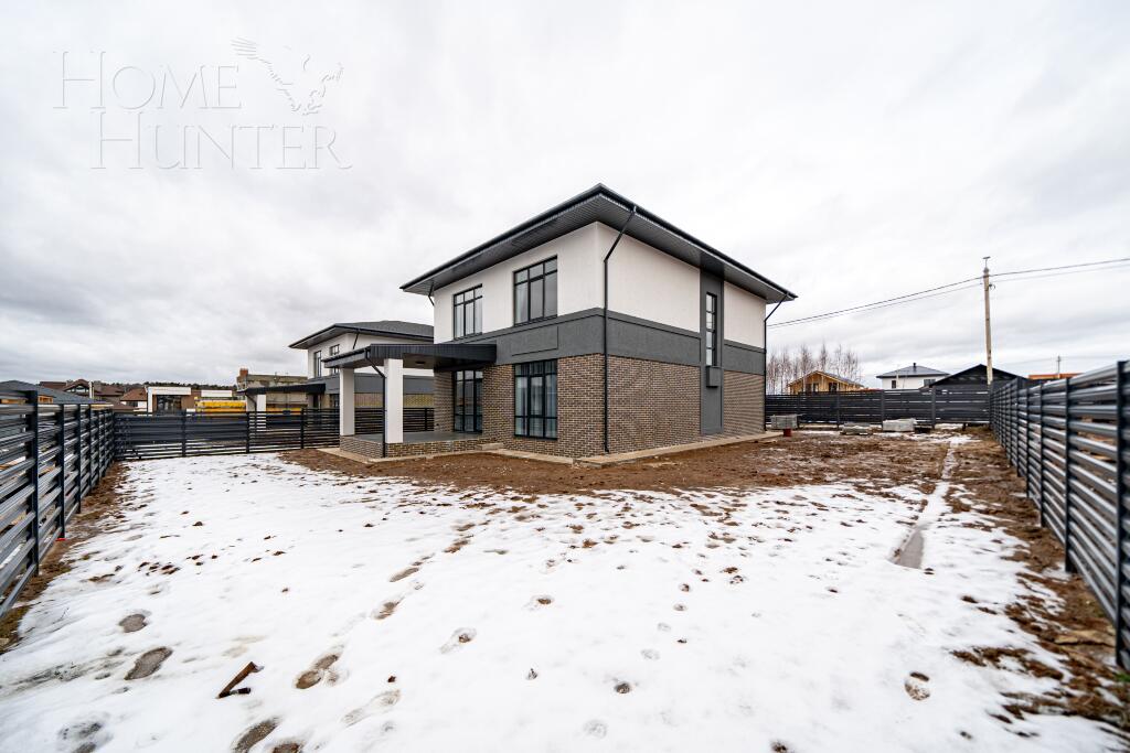 2-этажный коттедж 250 м² с отделкой