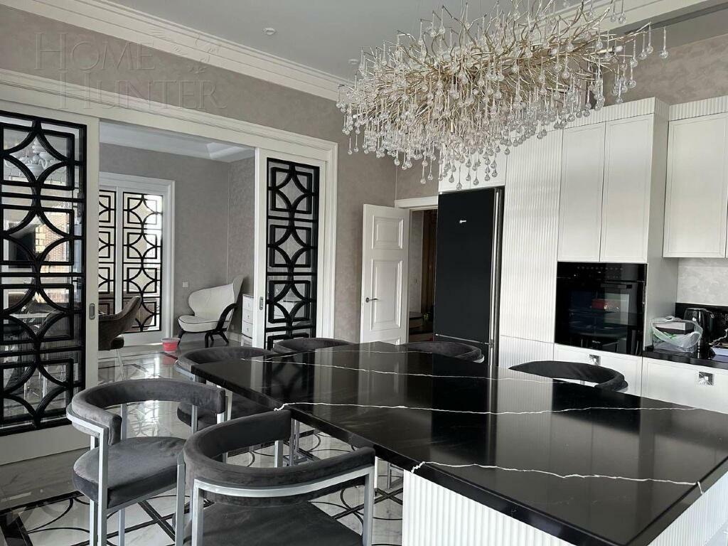 2-этажный коттедж 700 м² с отделкой