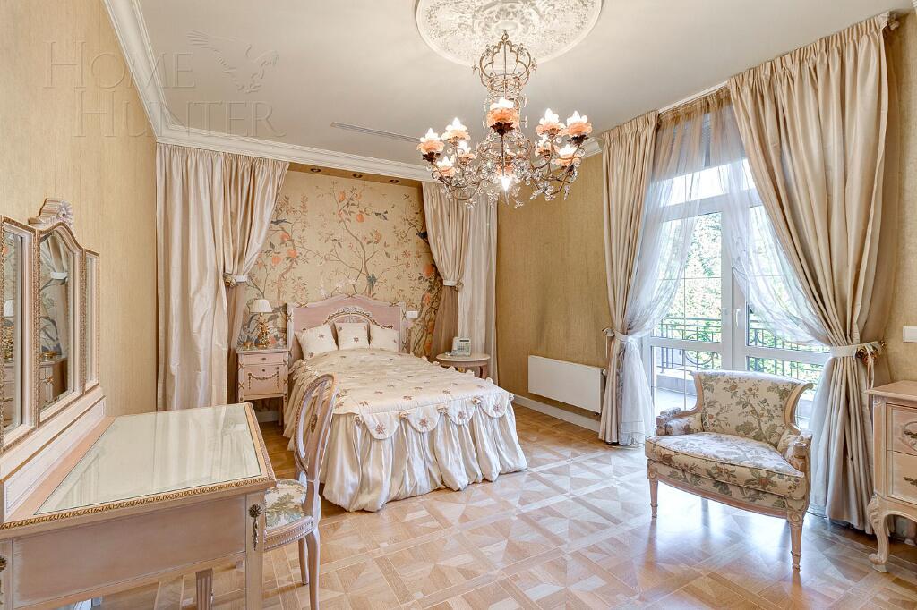 2-этажный коттедж 782.7 м² с отделкой