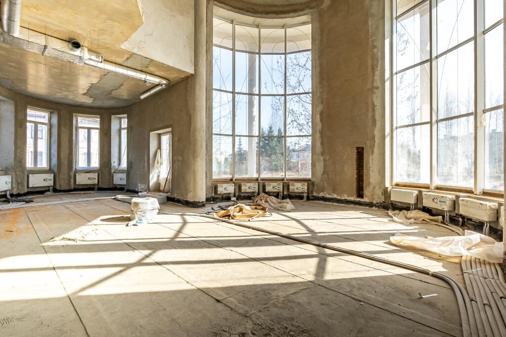 2-этажный коттедж 556.33 м² без отделки