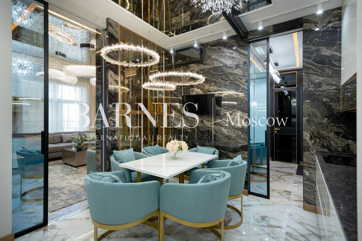 3-КОМН. КВАРТИРА С ОТДЕЛКОЙ 103 М² НА 3 ЭТАЖЕ