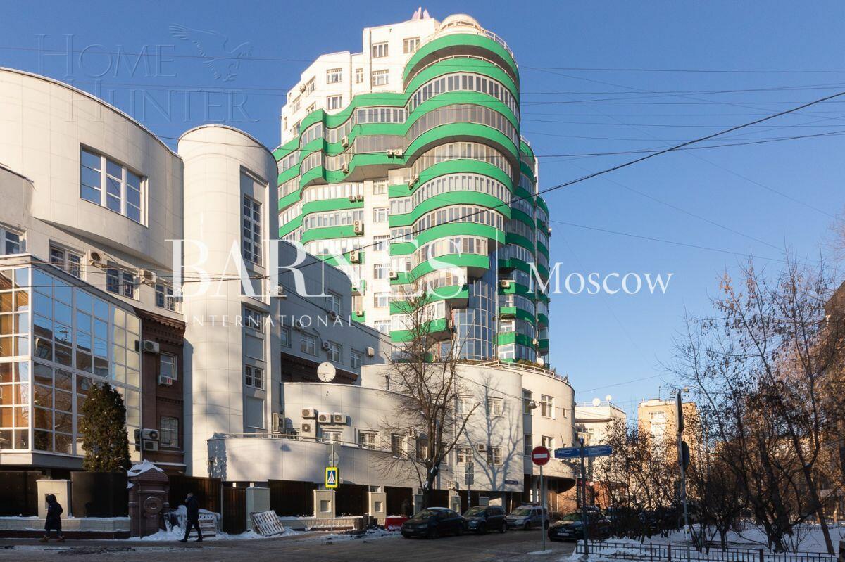 5-КОМН. КВАРТИРА С ОТДЕЛКОЙ 220 М² НА 3 ЭТАЖЕ