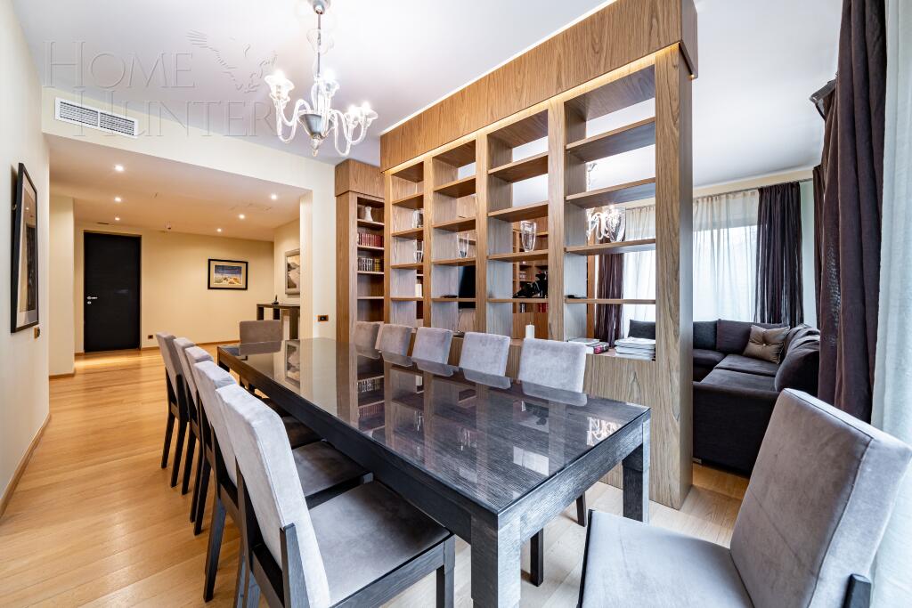 2-этажный коттедж 600 м² с отделкой