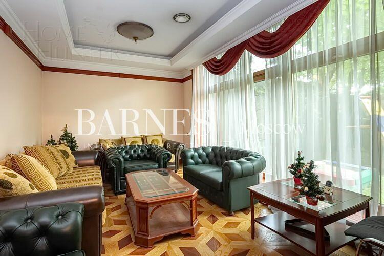 7-КОМН. КВАРТИРА С ОТДЕЛКОЙ 415 М² НА 5 ЭТАЖЕ