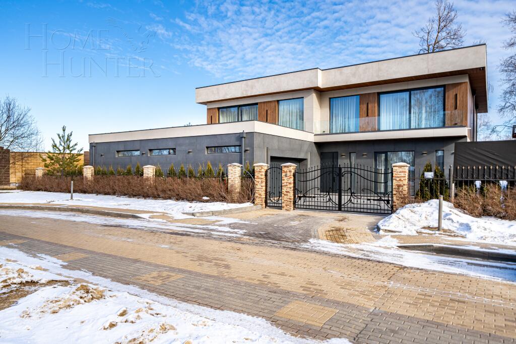 2-этажный коттедж 507.3 м² с отделкой