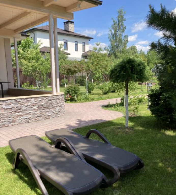 2-этажный коттедж 438 м² с отделкой