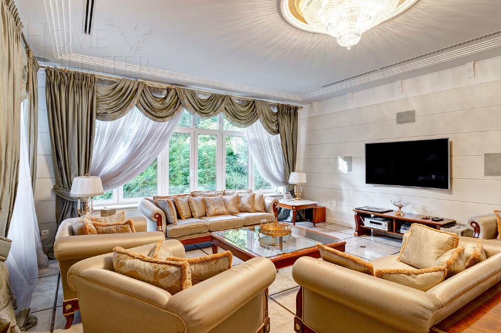 2-этажный коттедж 782.7 м² с отделкой