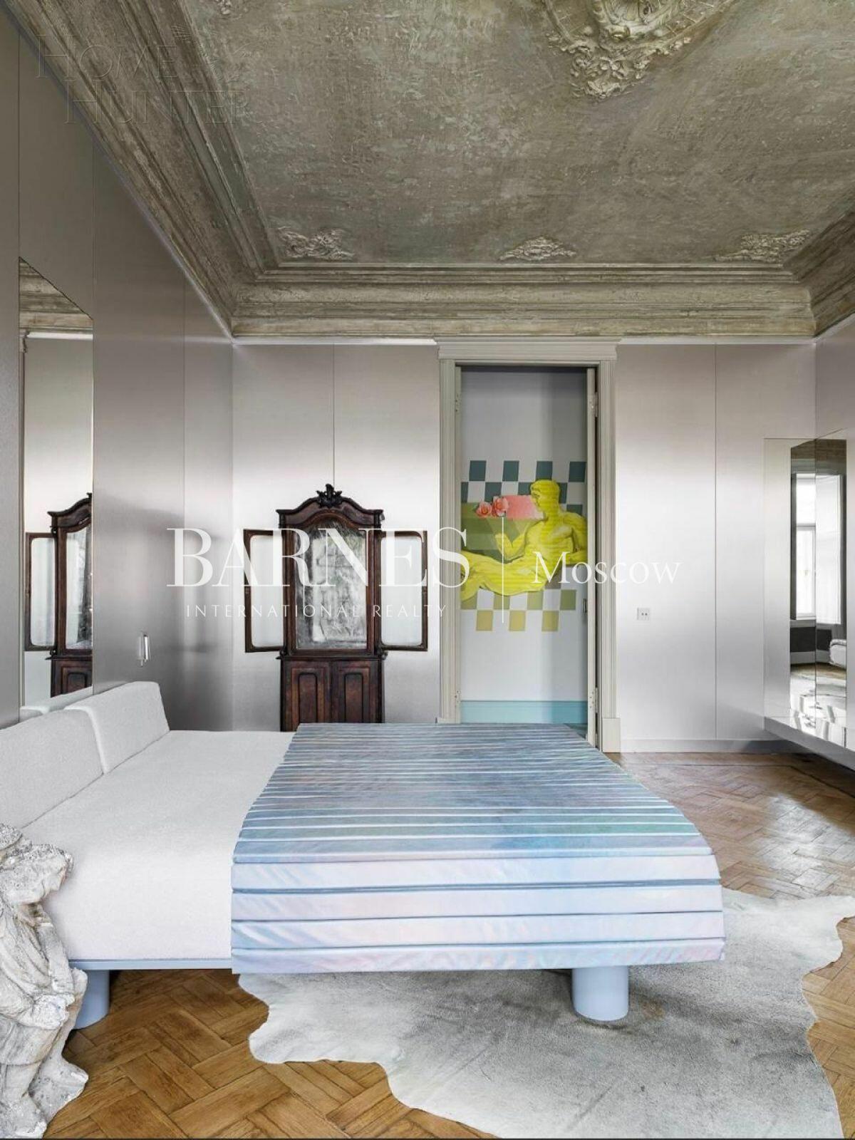 3-КОМН. КВАРТИРА С ОТДЕЛКОЙ 140 М² НА 2 ЭТАЖЕ